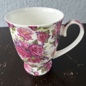 Maxwell & Williams Roseberry Footed Coffee Cup Mug Fine Bone China Pink Floral